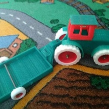 john deere tractor & trailer reinforced reforzado farmer remolque toy 3d print model - Mito3D