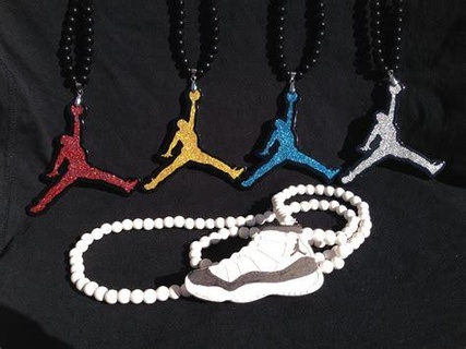jordans pendent shoe necklace jewelry 3d print model - Mito3D
