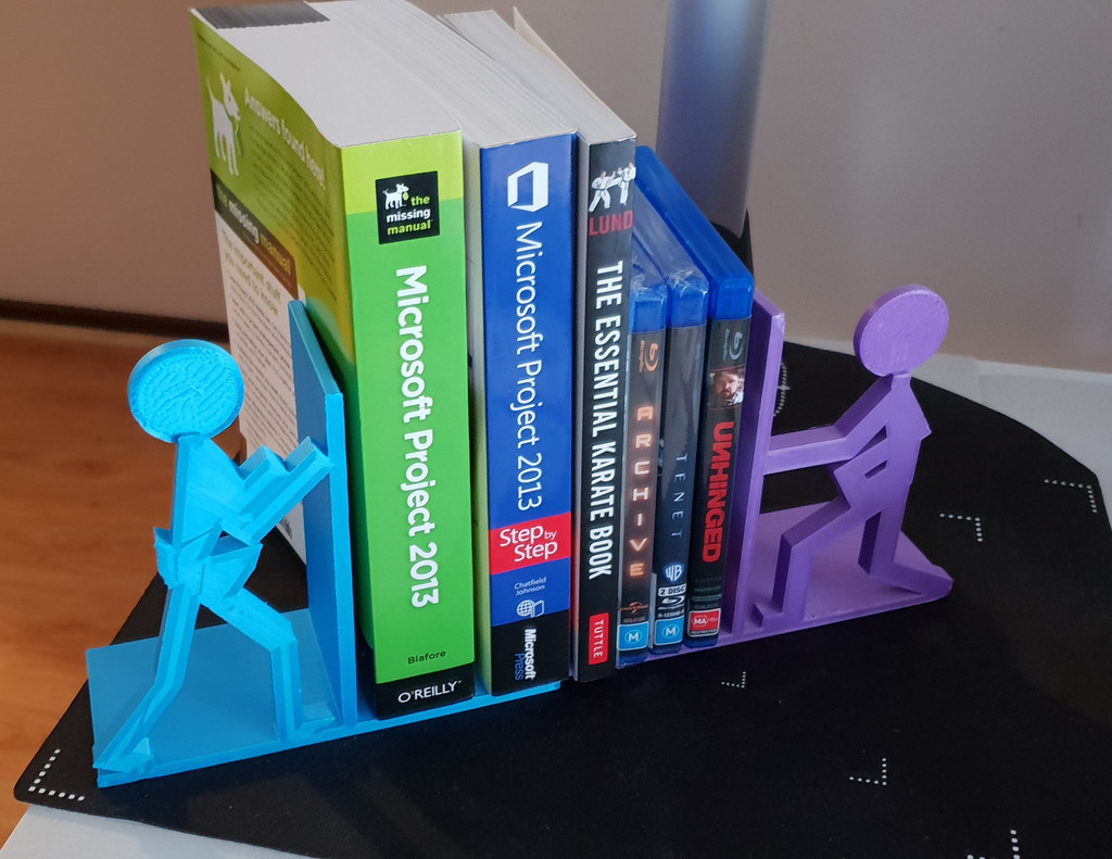 karaté serre livres soutien décor 3D print model - Mito3D