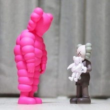 kaws Parti bebek oyun karakter şekil Sanat kurgu yazdırılabilir 3dprint bilimkurgu kişi heykel Arkadaş oyunlar oyuncaklar Rockefeller Merkezi 3d print model - Mito3D