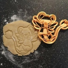 kero Sakura carte coup poing chasseur card hunting ravisseur manga anime personnage biscuit coupeur biscuits 3d print model - Mito3D