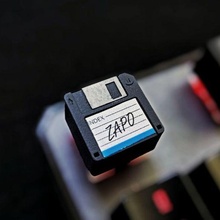 klavye tuşu disket disk 3d print model - Mito3D