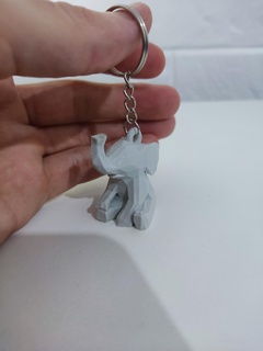 portachiavi elefante Basso poli arte Portachiavi chaveiro chiavi pendente porte clés simpatico 3d print model - Mito3D
