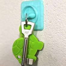 keychain wall socket home organization 3d print model - Mito3D