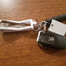 keyholder porte cl verschiedene Schlüssel-ring usb sd Mikrofon Karte 3d print model - Mito3D