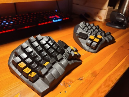 kinedactyl custom keyboard ergonomic split dactyl 3d print model - Mito3D