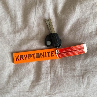 kryptonite logo keychain 3d keychains arianeplast bike ebike fahrrad mtb ulock vlo vtt 3d print model - Mito3D