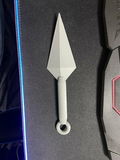 kunai anime cosplay arme couteau Naruto ninja lancement catégorisé 3d print model - Mito3D