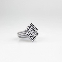 labyrinthe de l'anneau bijoux incroyable jolie l'homme femme 3d print model - Mito3D