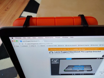 lacie robust MacBook Profi Laptop Halterung 3d print model - Mito3D
