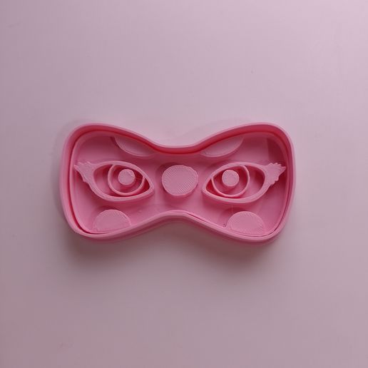 lady bug mask 3D print model - Mito3D