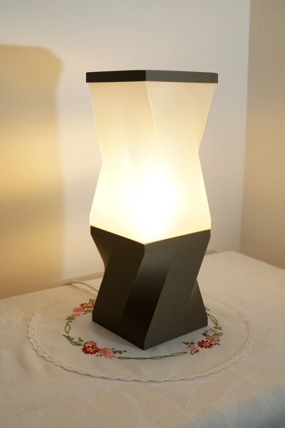 lampada 1 casa interni design tavolo luce moderno paralume ombra e27 arredamento scrivania camera 3d print model - Mito3D