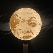 lâmpada de viagem lua georges melies a casa litophane julho verne 3d print model - Mito3D