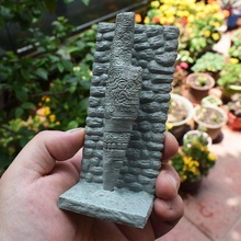 lanzón chavin architecture halotbuilding ancien inca Pérou monolithe culture religion espèces figure impression démon 3d print model - Mito3D