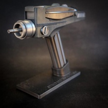 laser arma fogo gadget cosplay suporte phaser 3d print model - Mito3D