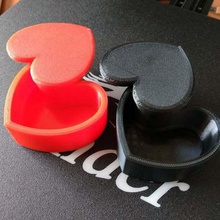 enganche de corazón en forma caja casa organización el día san valentín regalos cuadro regalo 3d print model - Mito3D