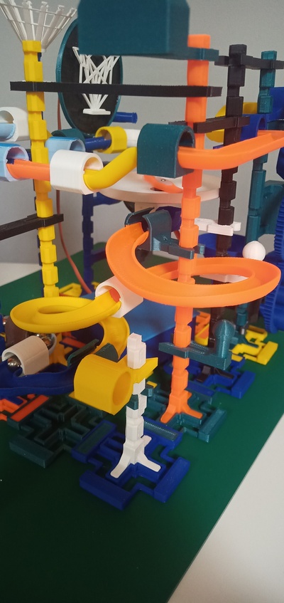 le toboggan parkourlbr game circuit de billes 3d print model - Mito3D