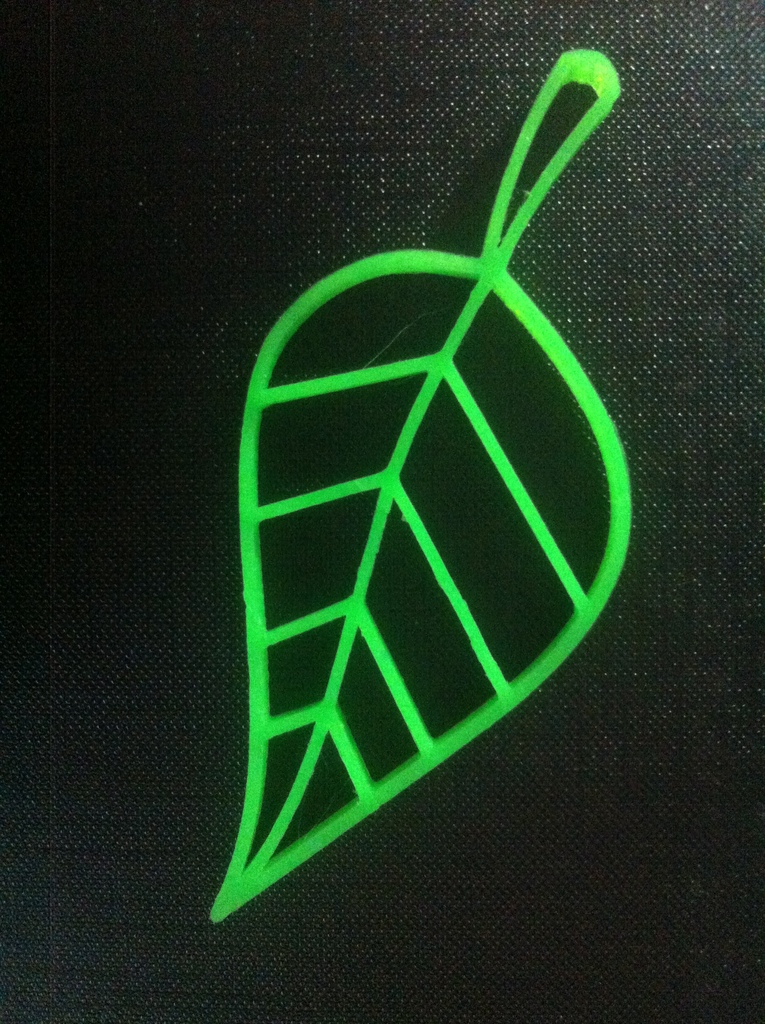 leaf 3d green keychain nature fashion 3D print model - Mito3D