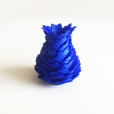 feuille vase 1 divers conception ultimaker pla colorfabb ultra bleu marine imprimante 3d impression fabrication 3D print model - Mito3D