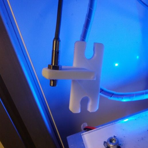 leapfrog creatr - reorient capacitive sensor 3d_printer_parts 3D print model - Mito3D