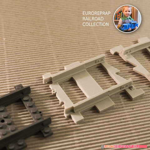 lego euroreprap sistema ferroviario de la pista adaptador varios La impresión 3d juguete tren Impreso en el diesel motor calibre locomotora modelo escala a un semáforo indicador punto participación 3D print model - Mito3D