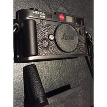 leica à la main poignée de caméra gadget lifehack3d 3d print model - Mito3D