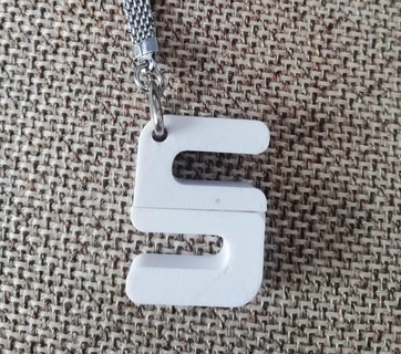 letter keychain art jewelry 3d print model - Mito3D