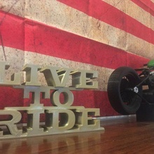 Vivo paseo decoración viva montar motociclista Harley motocicleta personalizado 3d print model - Mito3D