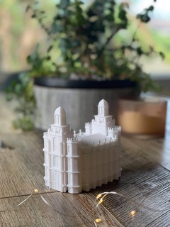 logan lds temple 3d print model - Mito3D
