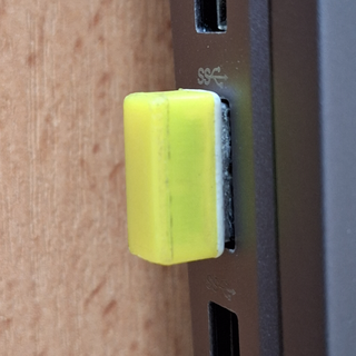 logitech unificando adaptador cubierta carcasa funda dongle receptor ratón USB 3d print model - Mito3D