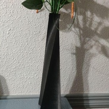 uzun vazo dekorasyon 3d print model - Mito3D