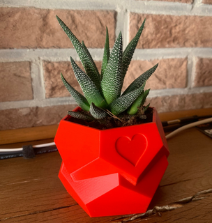 low poly corzon planter pot planters bust woman heart 3d print model - Mito3D