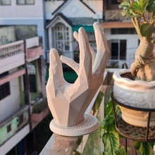 lowpoly hand art hold statue 3d print model - Mito3D