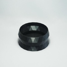 lowpoly Triangle vase fat faible poly meuble bureau stylo crayon titulaire soutien seau cylindre 3d print model - Mito3D