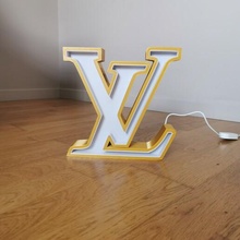 lv conduziu luminária luxo decoração arte Louis Vuitton 3d print model - Mito3D