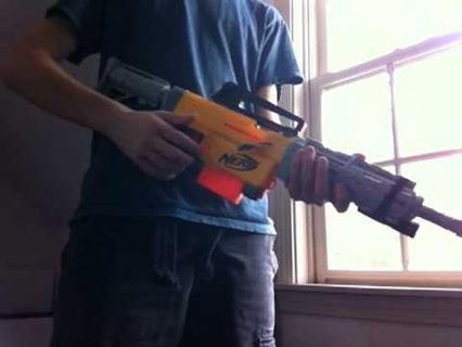 m16 nerf pistola gioco pistole 3d print model - Mito3D