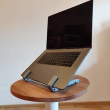 macbook pro retina 13 15 desktop-Ständer gadget computer laptop stand laptop-Halterung 3d print model - Mito3D
