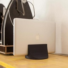macbook vertical dock station gadget apple docking pro 3d print model - Mito3D