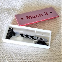mach3 razor travel case home holder gillette bathroom 3d print model - Mito3D