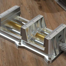 máquina de la prensa tornillo v10 herramienta herramientas tabla 3d print model - Mito3D