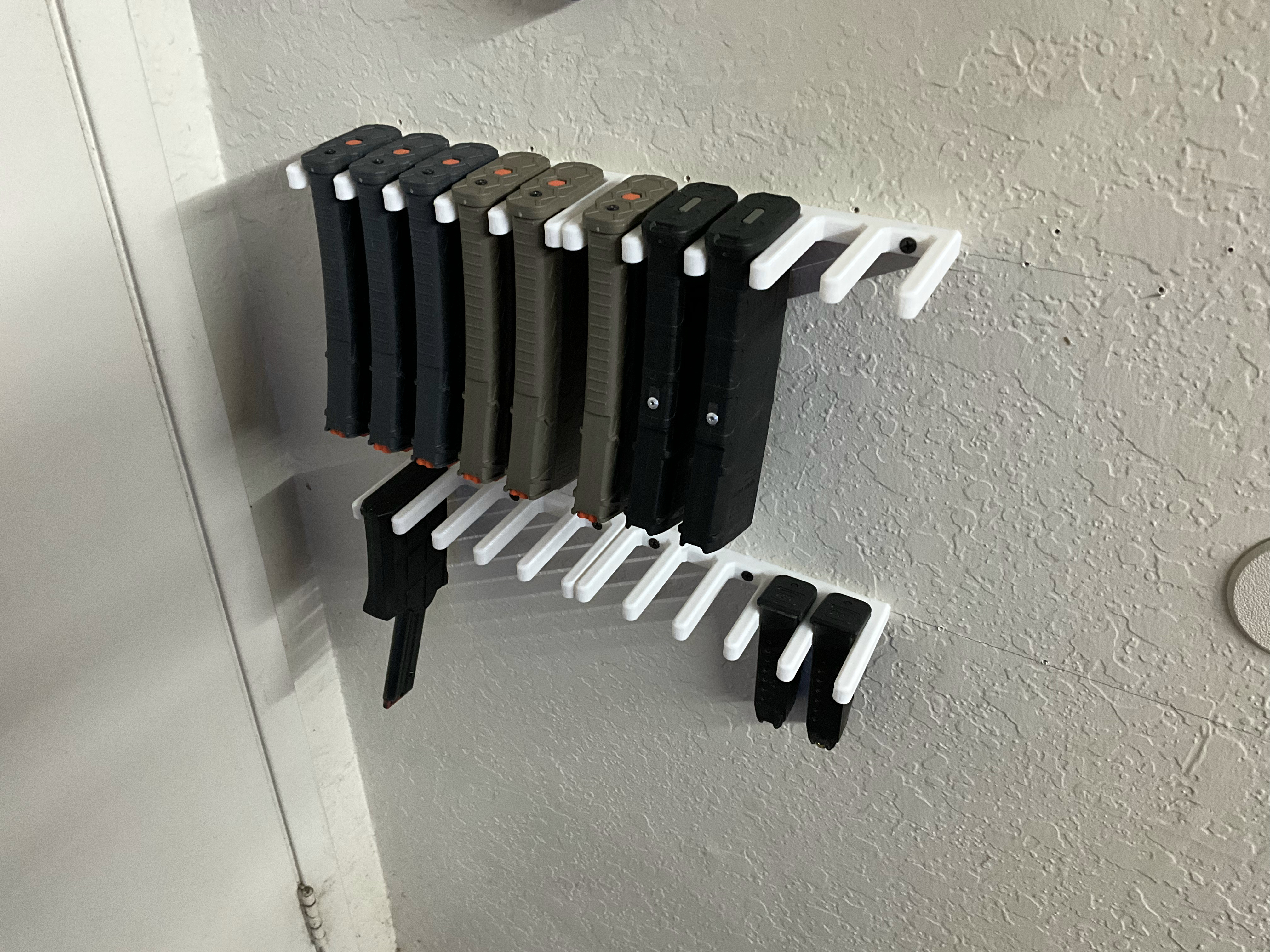 magazine holders holder accessories 3D print model - Mito3D