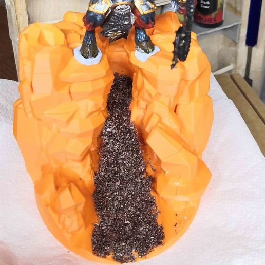 magma cascade falaise base topper diorama marteau guerre 40k fantaisie toy_game_accessories 3D print model - Mito3D