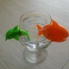 magnet fish decoration cetacean dolphin sea vase glass flower 3d print model - Mito3D