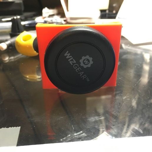 magnético assento cinto adaptador phone monte suporte grampo universal automotivo 3D print model - Mito3D