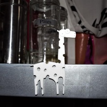 magnetic cartoon giraffe home deco art animals africa humor magnet 3d print model - Mito3D