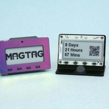 Magtag Fall Mantel Stand Werkzeug Adafruit Arduino Anzeige einkommen Gehege Epaper EPD iot Bildschirm Elektronik 3d print model - Mito3D