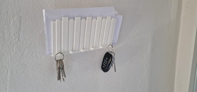 mail keys wall holder hanger mount mounted organization 3d print model - Mito3D