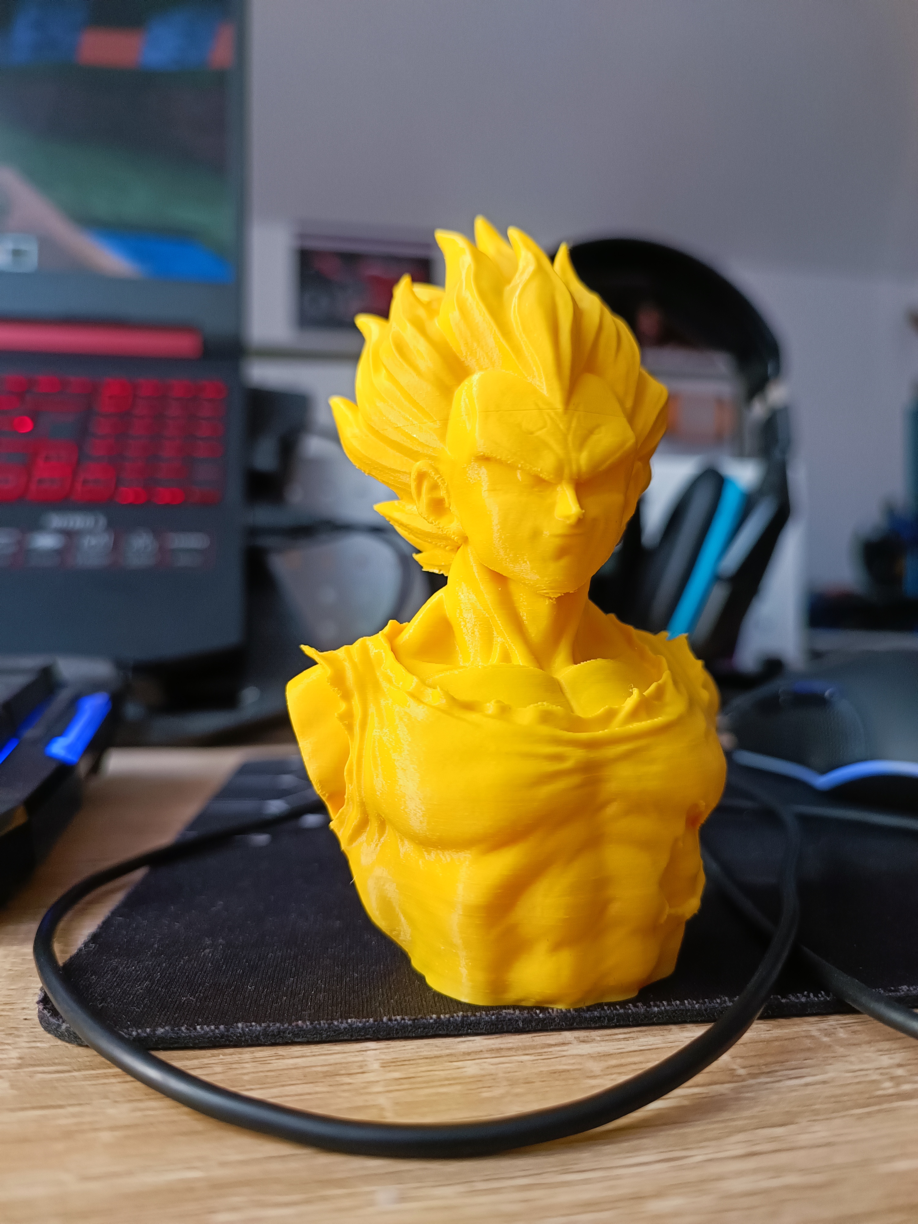 majin vegeta bust dragon ball z detail yellow saiyan saiyajin figurine toriyama 3D print model - Mito3D