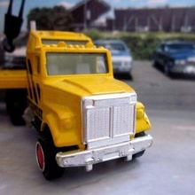 majorette blanc 600 séries camion grille Jeu miniature 3d print model - Mito3D