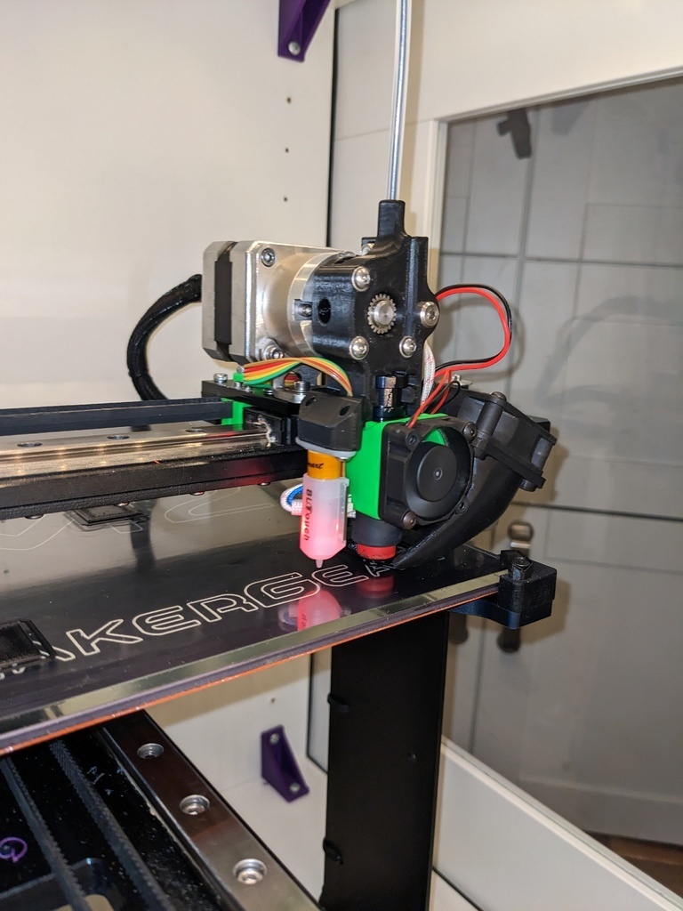 Makergear m2 Extruder montieren bltouch e3dv6 revo hotend e3d v6 3d Drucker 3D print model - Mito3D